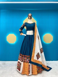 _*THIS NAVRATRI ROCK WITH THIS PRINTED AND REAL MIRROR LEHENGA CHOLI WITH DUPATTA*_(am)