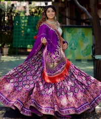 LC 616❤️PRESENTING NEW DESIGNER PRINTED LAHENGA CHOLI❤️(am)