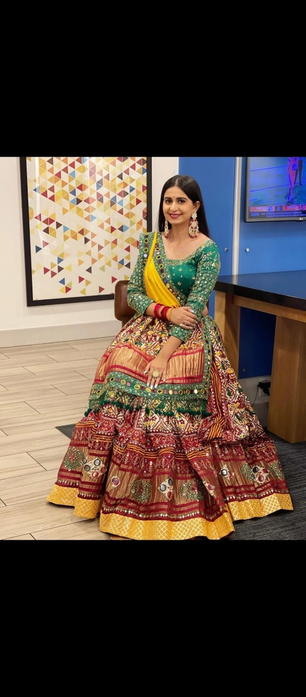 LC 628❤️PRESENTING NEW DESIGNER PRINTED LAHENGA CHOLI❤️(am)