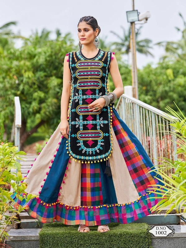 🥁💃🏻 *SKIRT PANEL COLLECTION*💃🏻🥁(am) - Black