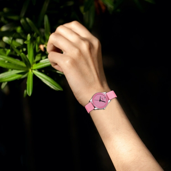 Girls Premium Elegant Pink Dial With Leather Strap Watch - Pink