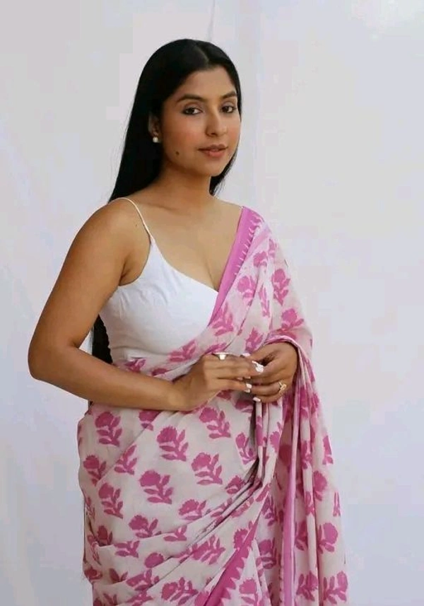 Cotton MulMul Hand Block Jaipuri,Bagru Print  Pink Saree With Blouse Daily,Party,Festival Sariy ( soft febric )
Name: Cotton MulMul Hand Block Jaipuri,Bagru Print  Pink Saree With Blouse Daily,Party,Festival Sariy ( soft febric )
Saree Fabric: Cotton
Blouse: Separate Blouse Piece
Blouse Fabric: Cotton
Pattern: Printed
Blouse Pattern: Solid