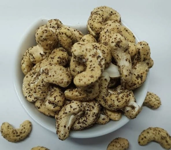 Black Pepper Cashews
