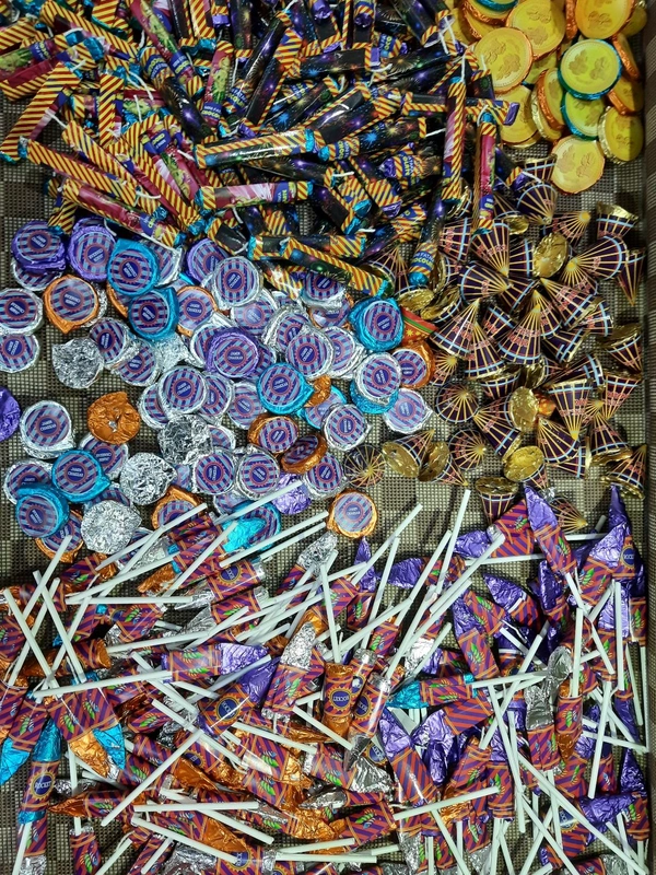 Cracker Chocolates - Plain