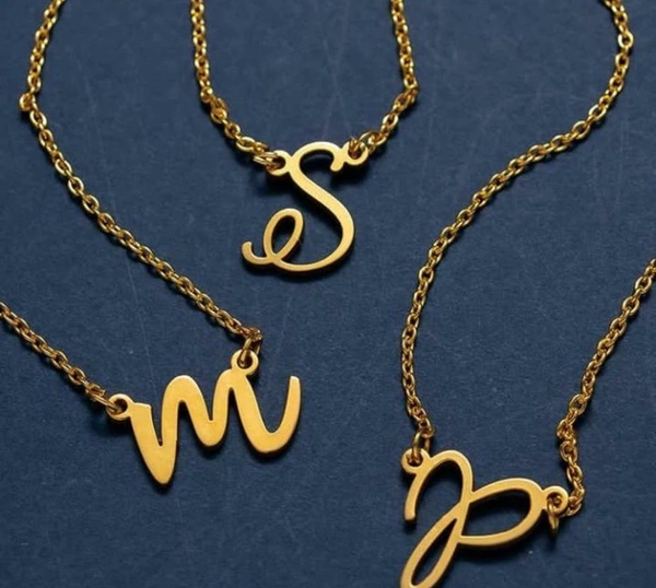 SINGAL NAME LETTER PENDANT  - SILVER