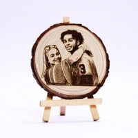 NATURAL WOOD ENGRAVED FRAME
