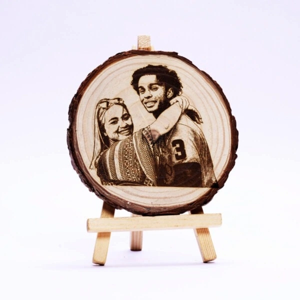 NATURAL WOOD ENGRAVED FRAME